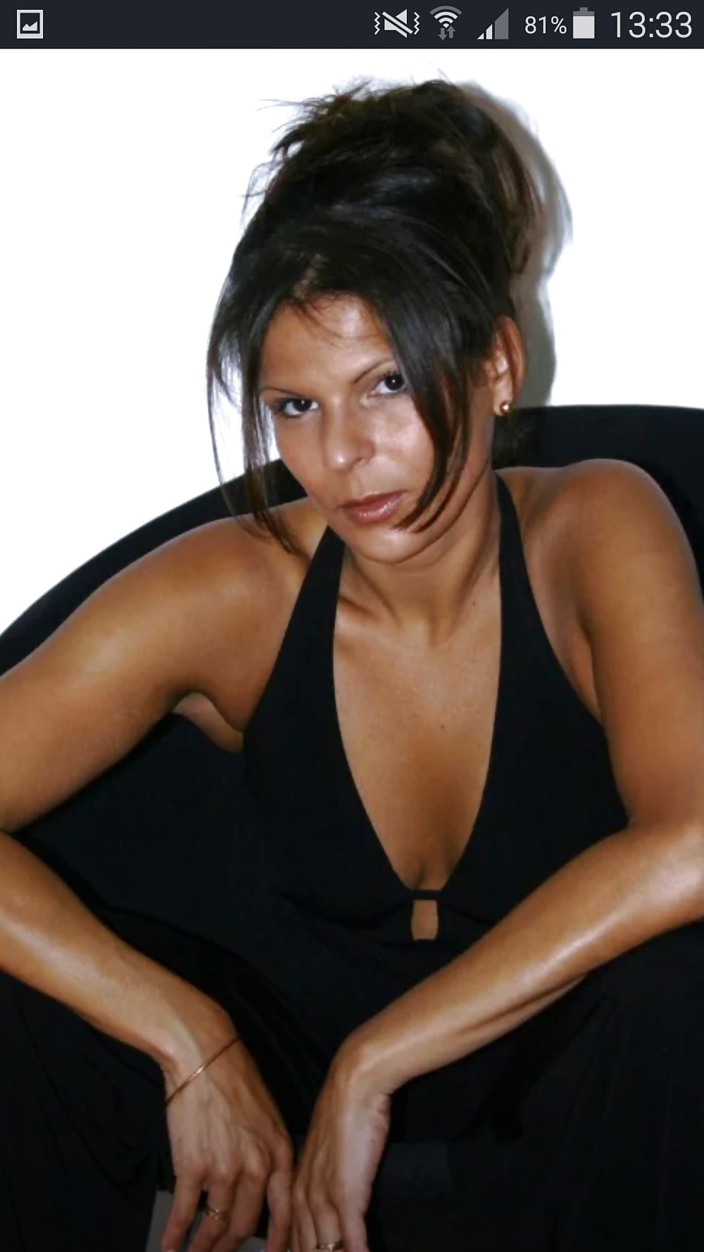 Fille au pair sensuelle veut rencontrer un monsieur sympa pour un plan baise